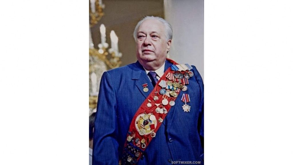 Николай Озеров