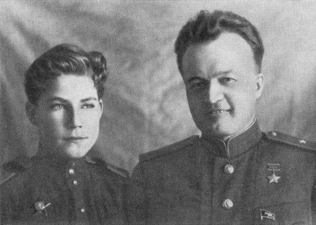 Аркадий Каманин с отцом