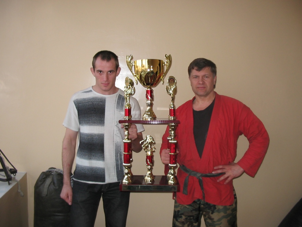 А.Олейник, В.Волостных.JPG