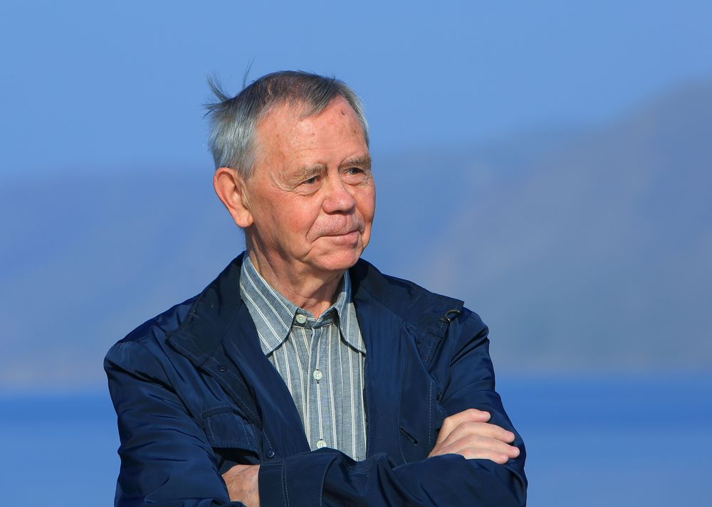 Валентин Распутин