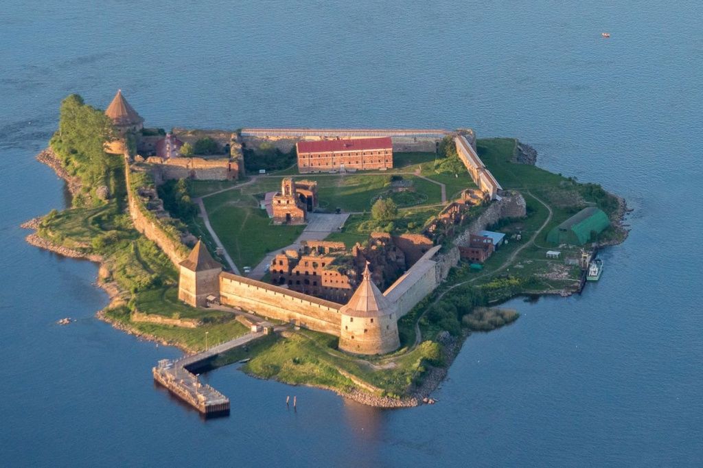 Города старые
