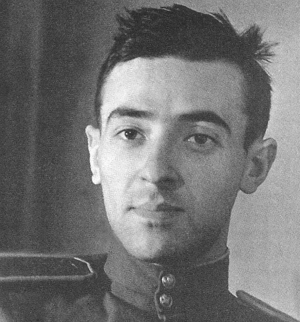 Владимир Этуш