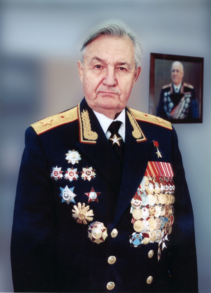 Валентин Варенников