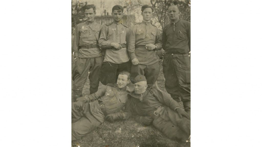 Зернов Виктор