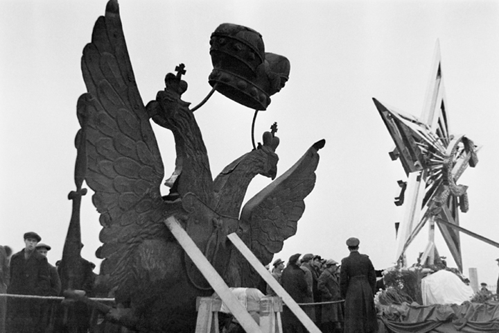 OrlyZvezdymain-1.jpg