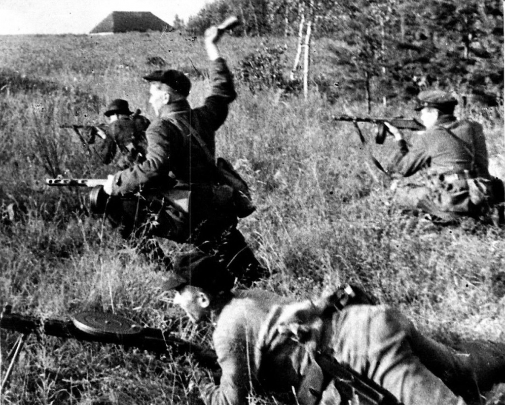 Советские партизаны во времена ВОВ